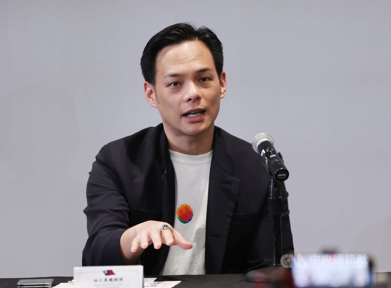 亞太經濟合作會議(APEC)經濟領袖與企業諮詢委員會(ABAC)代表對話在舊金山時間16日登場,圖為台灣ABAC代表台灣大哥大總經理林之晨(圖)出席會後記者會。中央社記者裴禛舊金山攝 112年11月17日
