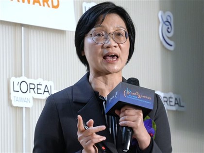 副校長廖婉君遭疑經歷涉假 台大：依法處理